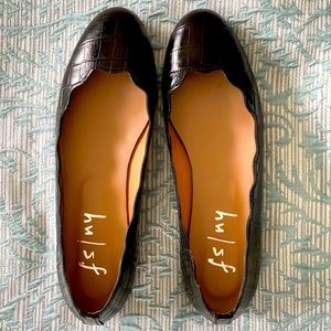 French Sole Duchess Scalloped Leather Flats 7.5